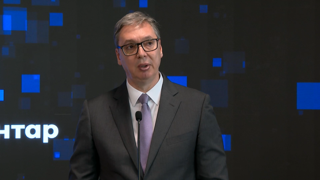 Vučić: Obilaznica oko Kragujevca do kraja godine, velika ulaganja u &Scaron;umadiju