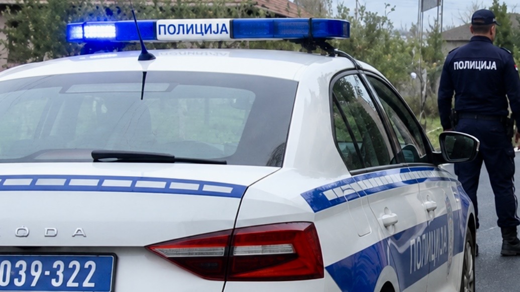 U Novom Pazaru Osvetnička Tuča: Trojica Mladića Povrijeđena, Jedan Hitno Prebačen u Kragujevac U Novom Pazaru Osvetnička Tuča: Trojica Mladića Povrijeđena, Jedan Hitno Prebačen u Kragujevac